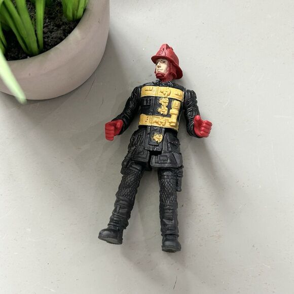 Chap Mei Firefighter Action Figure 4" Emergency Rescue Team - Picture 3 of 4
